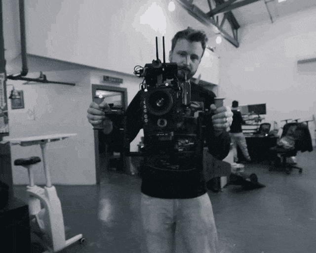 https://4713232c.delivery.rocketcdn.me/wp-content/uploads/2023/01/gyroscopic-camera-stabilizer.gif